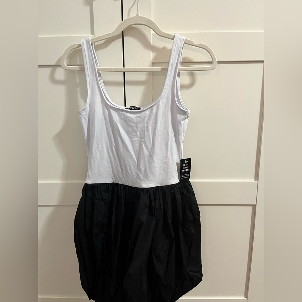 Express Mini Bubble Dress. Size xs. New with tags.